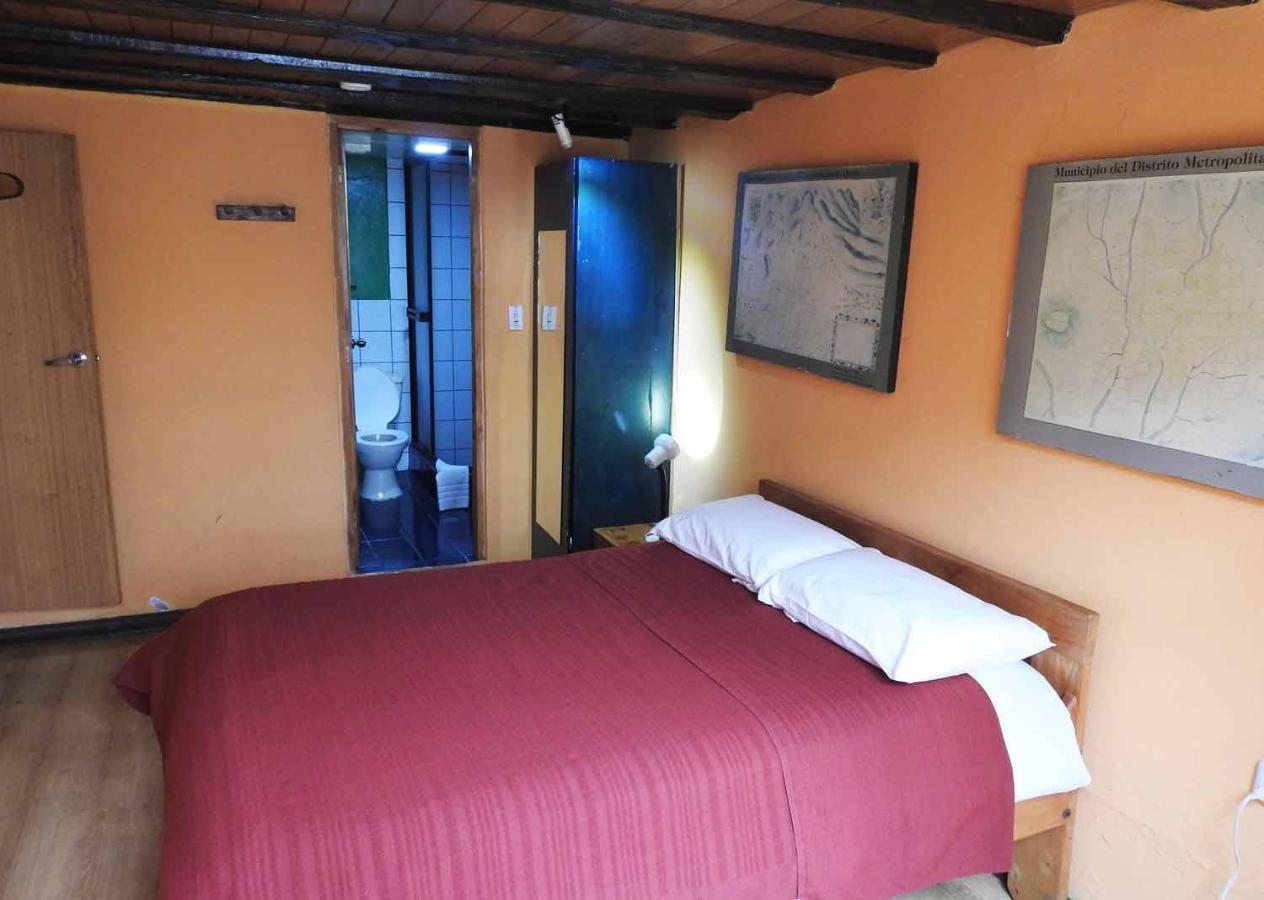 Casa Helbling Hotel Quito Exterior photo