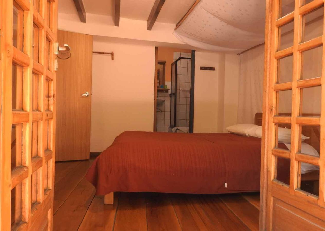 Casa Helbling Hotel Quito Exterior photo